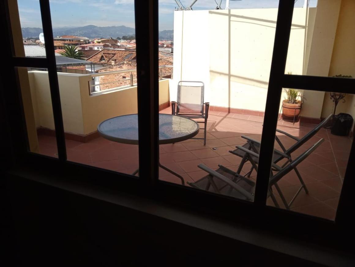 Casa De Huespedes Tu Parada En Cuenca Exterior foto