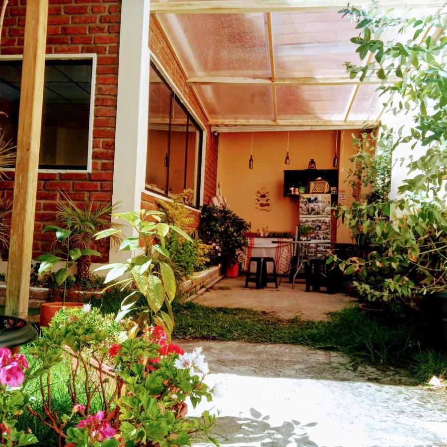 Casa De Huespedes Tu Parada En Cuenca Exterior foto